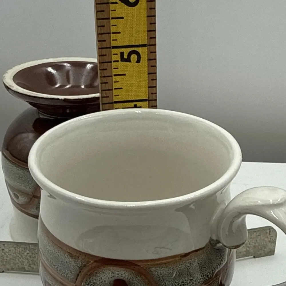 2 Vtg Stoneware Pottery Glaze Footed Brown & Greenish Gray Studio Clay Mugs Read